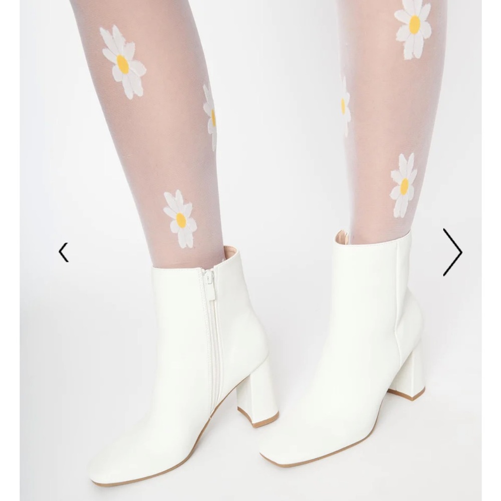 NEW Sz 10 White Ankle Go-Go Boots | Unique Vintage